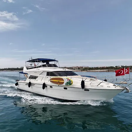 Ottoman 07 Private Yacht Experience * Side